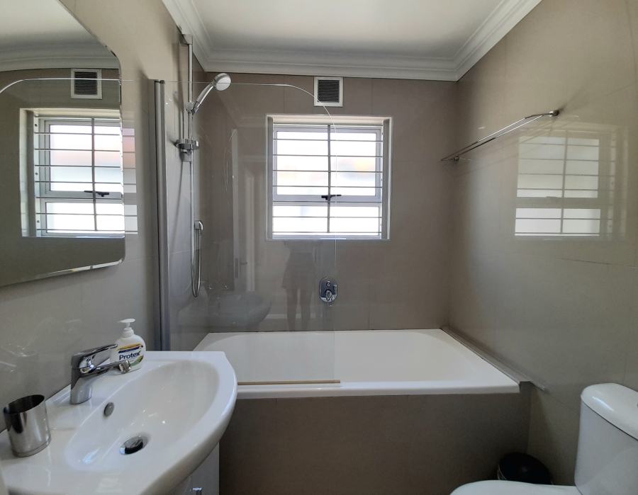 To Let 2 Bedroom Property for Rent in Sunningdale Western Cape